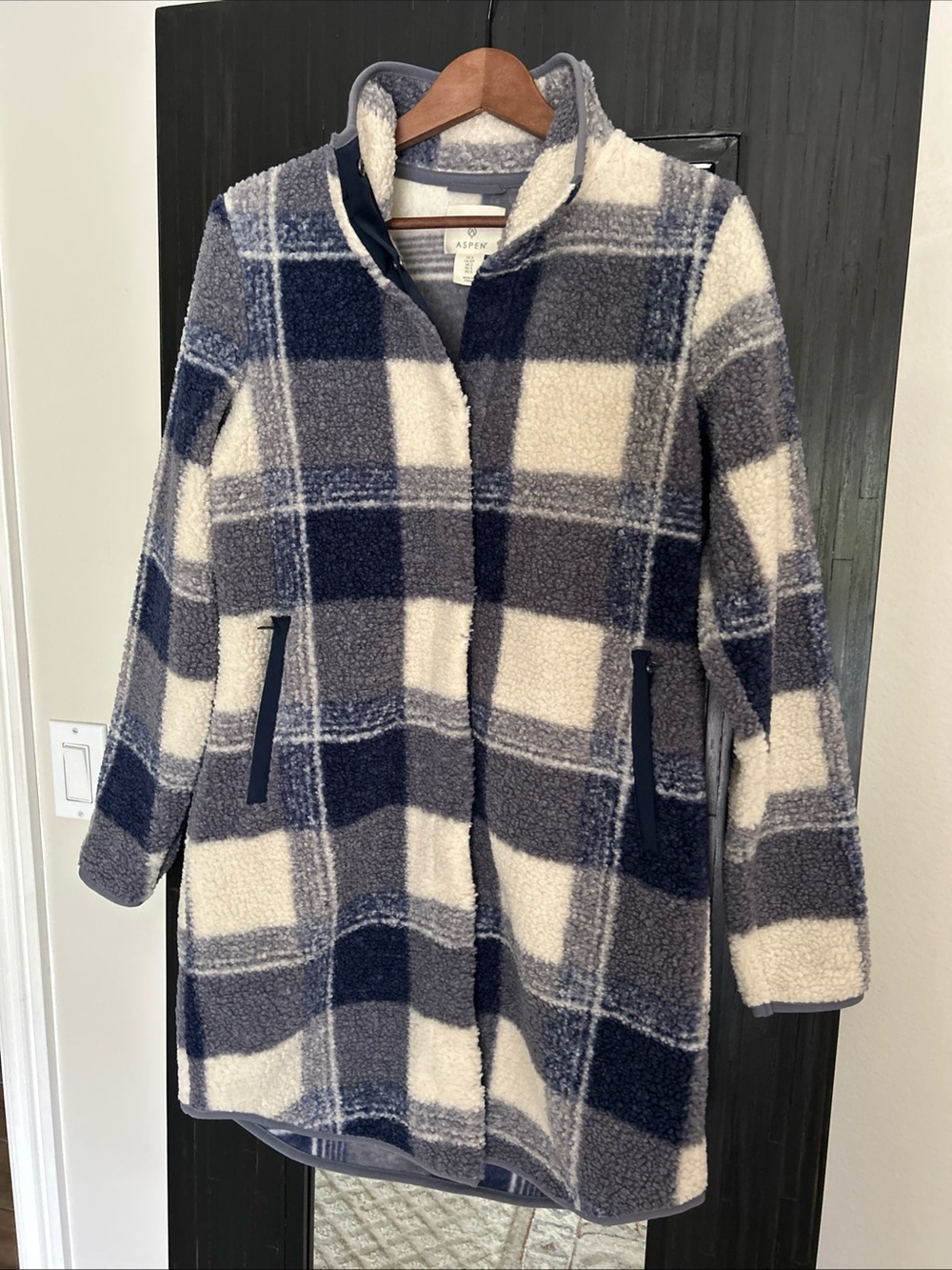 Aspen Blue Cream Plaid Teddy Sherpa Fleece Long Line Jacket Coat Women’s Size S
